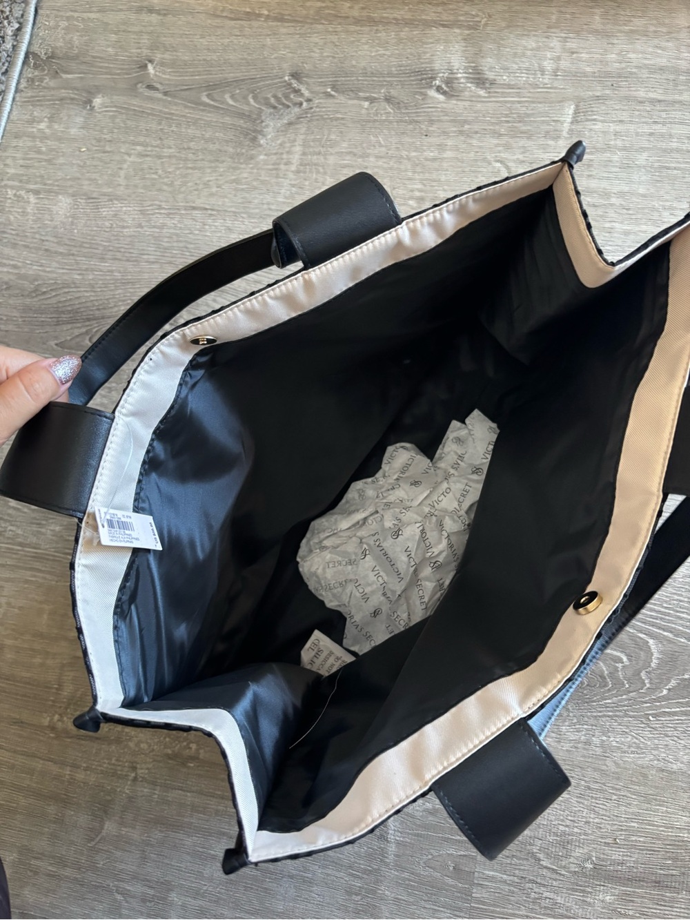 NWT Victoria's Secret | Black Pattern Monogram Tote Bag - Picture 4 of 4